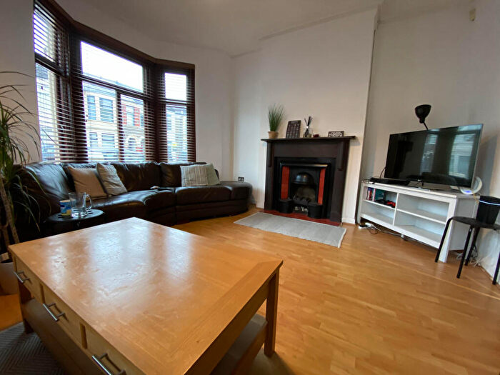 5 Bedroom End Of Terrace House To Rent In Manor Street, Heath, CF14