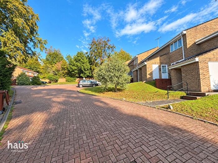 1 Bedroom Flat To Rent In Goodall Close, Gillingham, ME8