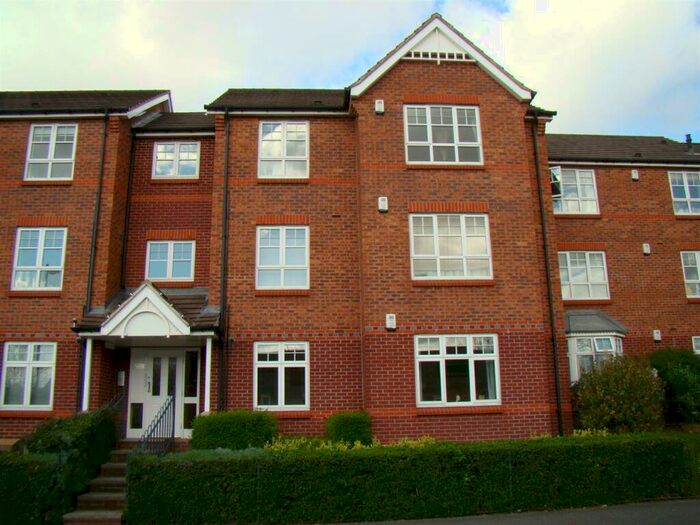 2 Bedroom Apartment To Rent In Raleigh Street, Radford, Nottingham, NG7