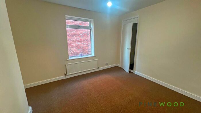 2 Bedroom Flat To Rent In Church Street, Clowne, Chesterfield, S43