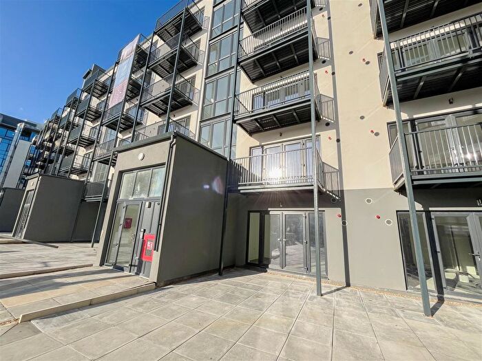 2 Bedroom Flat To Rent In Flat, Martin Court, Hastings, TN34