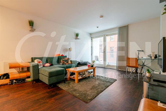 2 Bedroom Flat To Rent In Lumiere Building, City Road East, Manchester, M15
