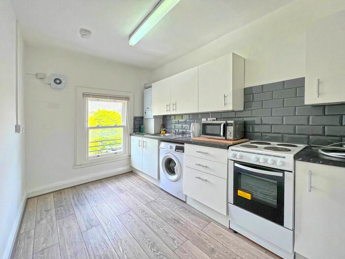 1 Bedroom Flat To Rent In Talgarth Road, West Kensington, London, W14