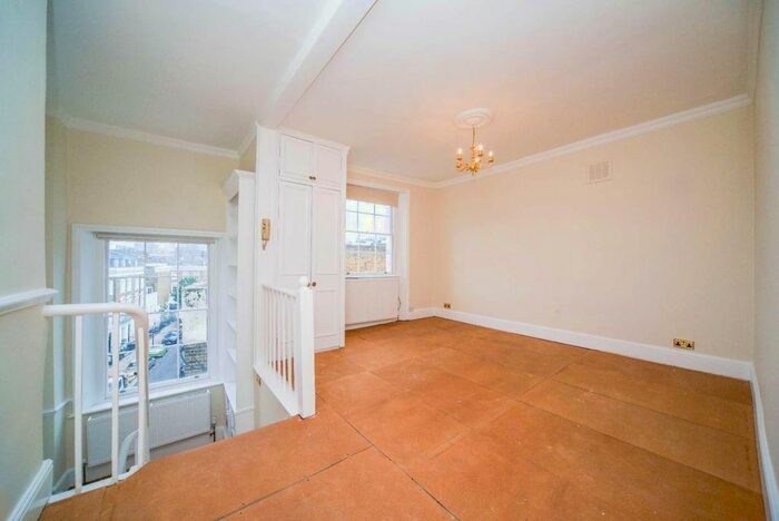 1 Bedroom Flat To Rent In Churton Street, Pimlico, London, SW1V