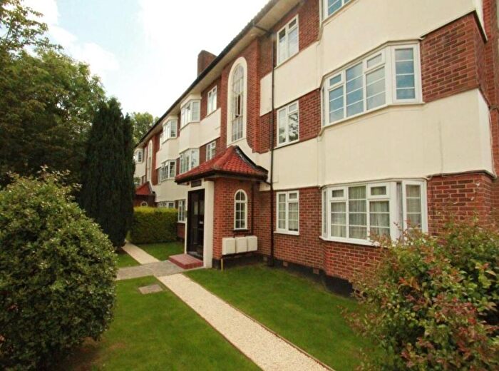 1 Bedroom Flat To Rent In College Hill Road, Harrow, Middlesex, HA3