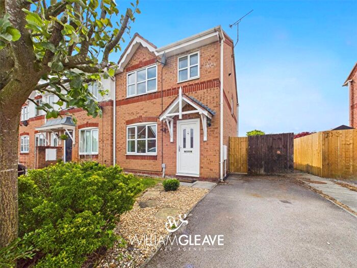 3 Bedroom End Of Terrace House For Sale In Forest Walk, Buckley, Flintshire, CH7