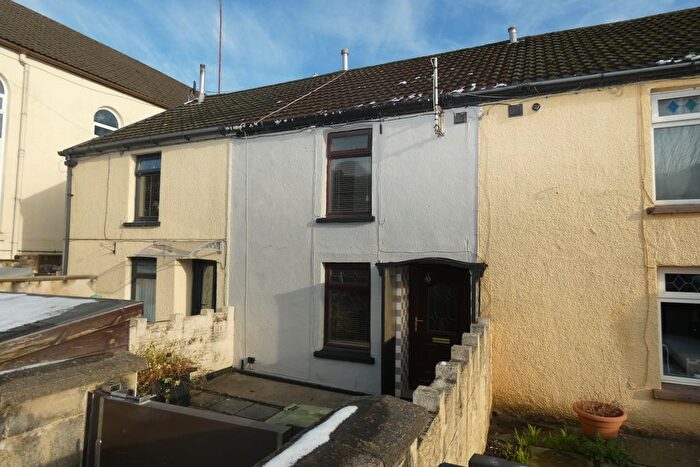 1 Bedroom Terraced House To Rent In Lan Park Road, Pontypridd, CF37