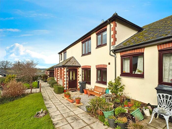 2 Bedroom Flat For Sale In Barbican Road, Looe, Cornwall, PL13