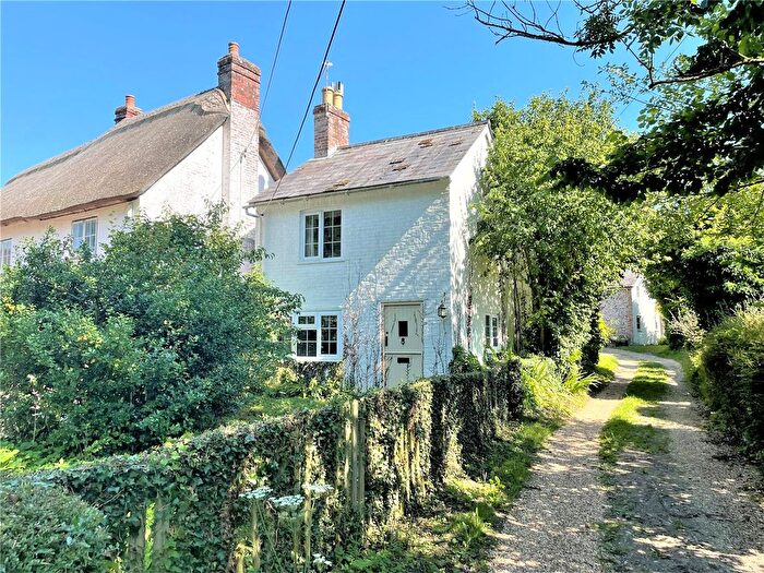 1 Bedroom Link Detached House For Sale In Martin, Fordingbridge, Hampshire, SP6