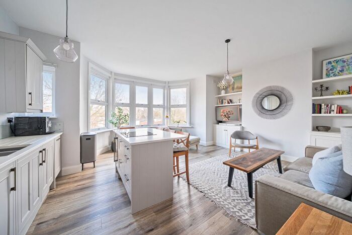 2 Bedroom Flat To Rent In Recreation Road, London, SE26