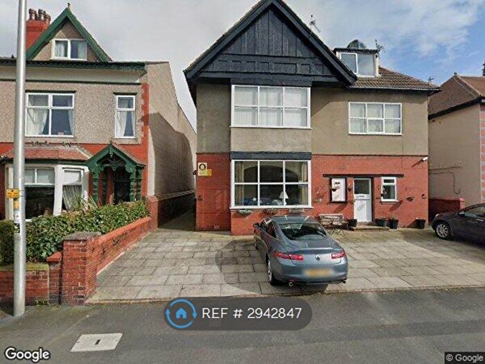 1 Bedroom Flat To Rent In Raikes Parade, Blackpool, FY1