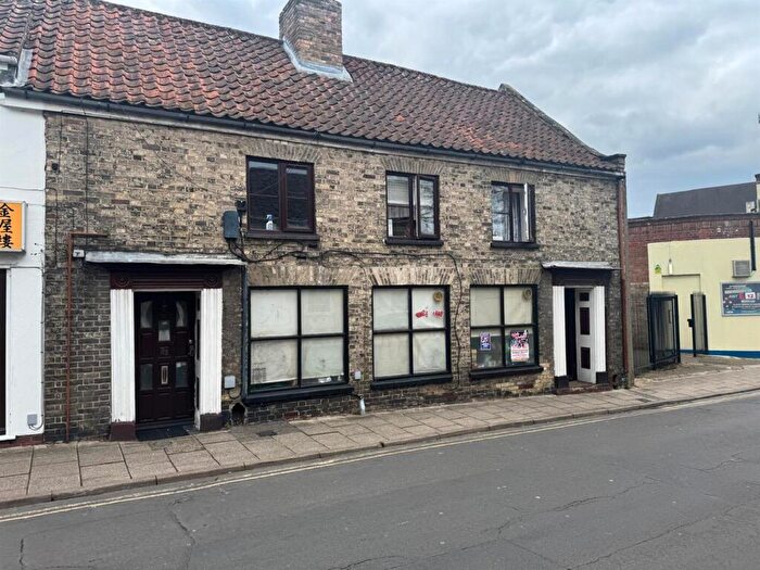 6 Bedroom House For Sale In Guildhall Street, Thetford, IP24