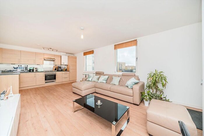 1 Bedroom Flat For Sale In Leeland Terrace, West Ealing, W13