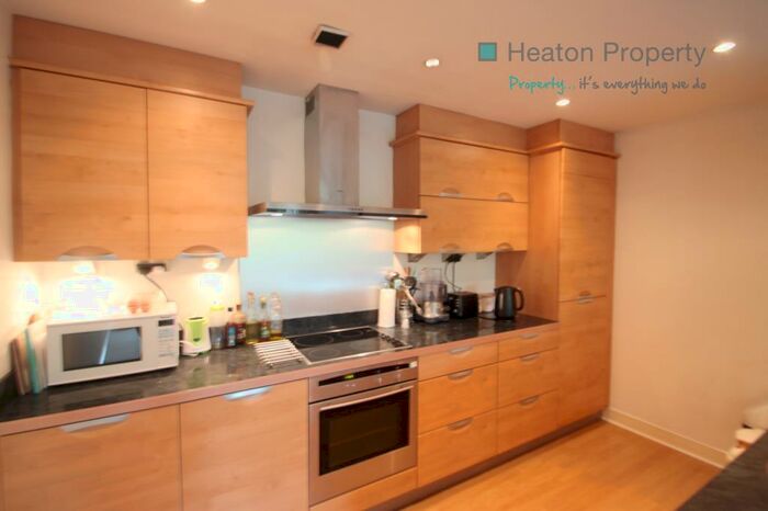 2 Bedroom Apartment To Rent In Fairway Court, Fletcher Road, Gateshead, NE8