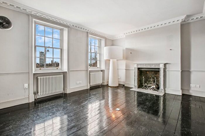 4 Bedroom Detached House To Rent In Cheyne Walk, London, SW10