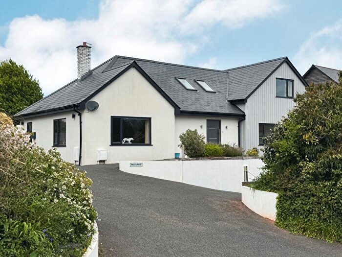 4 Bedroom Detached House For Sale In East Budleigh, Budleigh Salterton, EX9