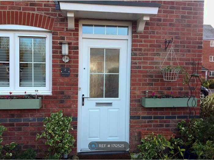 3 Bedroom Semi-Detached House To Rent In Martindales, Southwater, Horsham, RH13