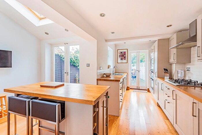 2 Bedroom Villa To Rent In St Marks Place, Windsor, SL4