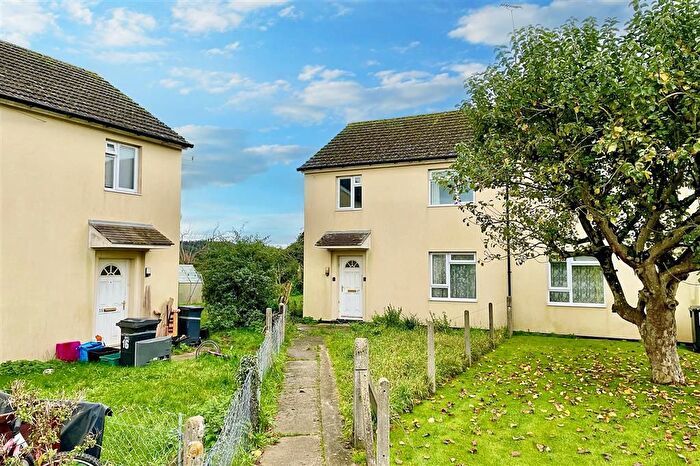 3 Bedroom End Of Terrace House For Sale In Moor Close, Compton Dundon, Somerton, TA11