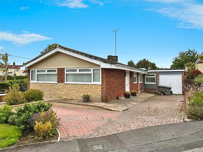 3 Bedroom Bungalow For Sale In Broadway, Warminster, BA12