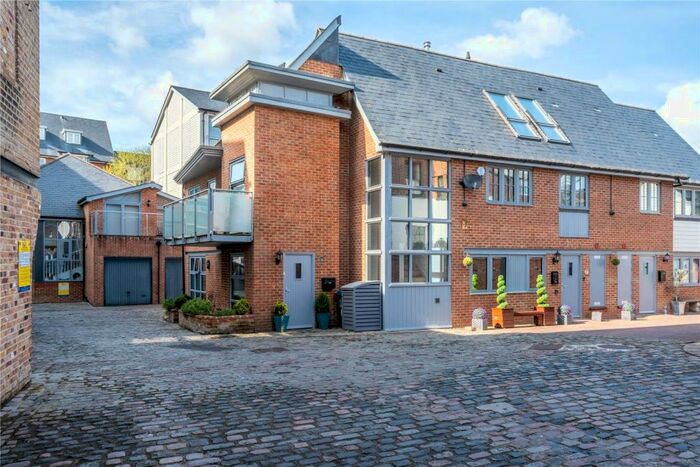 3 Bedroom House To Rent In Clearwater Mews, Canterbury, Kent, CT1