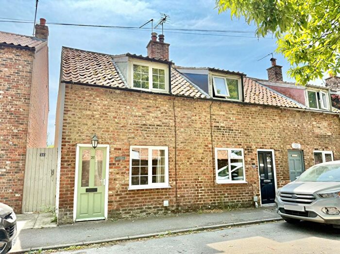 2 Bedroom Cottage To Rent In Pulham Lane, Wetwang, YO25