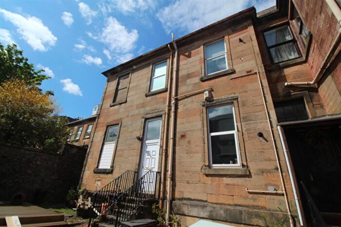 1 Bedroom Flat To Rent In Patrick Street, Greenock, PA16