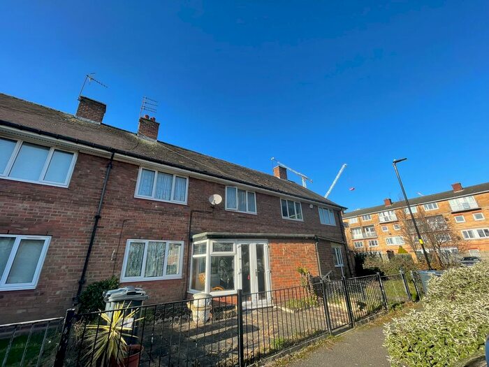 4 Bedroom Terraced House To Rent In Southacre Ave, Birmingham, B5