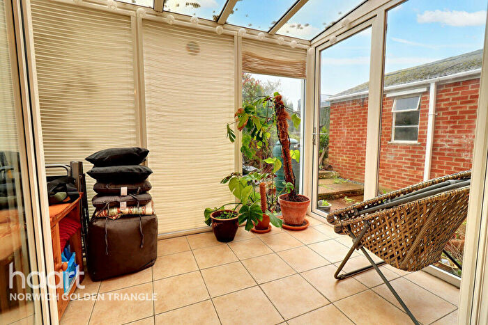 3 Bedroom Terraced House For Sale In Robin Hood Road, Norwich, NR4