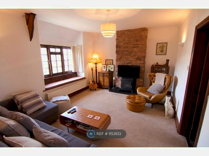 2 Bedroom Maisonette To Rent In Dunster, Dunster, Minehead, TA24