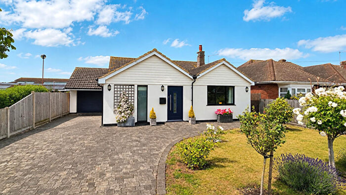 3 Bedroom Detached Bungalow For Sale In King Edward Avenue, Herne Bay, CT6