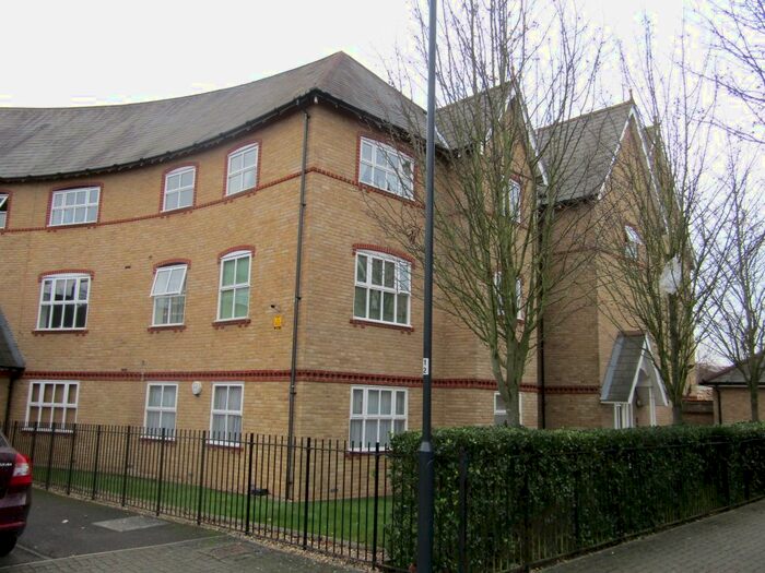 1 Bedroom Flat To Rent In Chamberlayne Avenue, Wembley, HA9