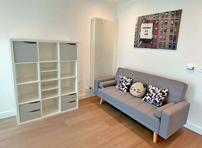 1 Bedroom Flat To Rent In Seagull Lane, London, E16