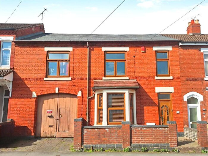 4 Bedroom Terraced House For Sale In Princes Street, Nuneaton, Warwickshire, CV11