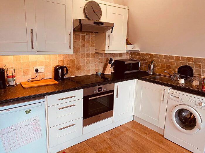 1 Bedroom Flat To Rent In Great North Road, Barnet, EN5