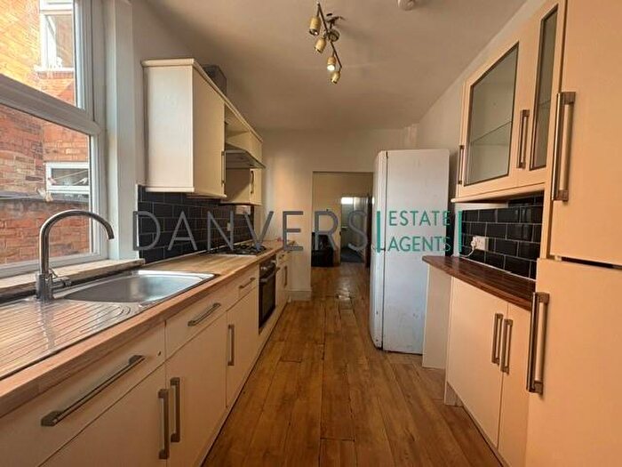 3 Bedroom Terraced House To Rent In Noel Street, Leicester, LE3
