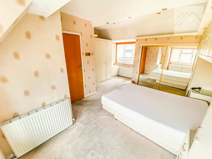 2 Bedroom Detached House To Rent In South Road, South Ockendon, RM15