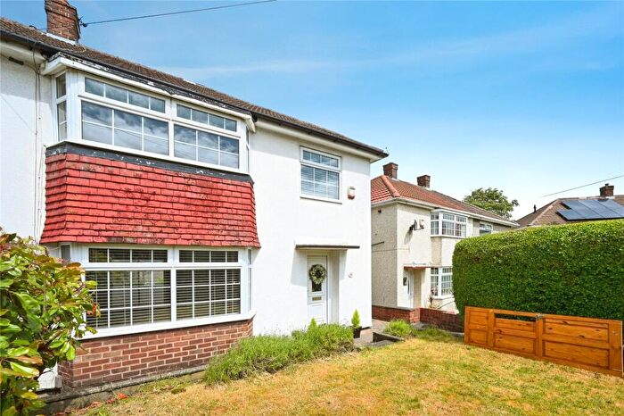3 Bedroom End Of Terrace House For Sale In Langford Road, Mansfield, Nottinghamshire, NG19