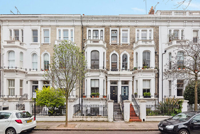 1 Bedroom Flat To Rent In Redcliffe Street, London, SW10