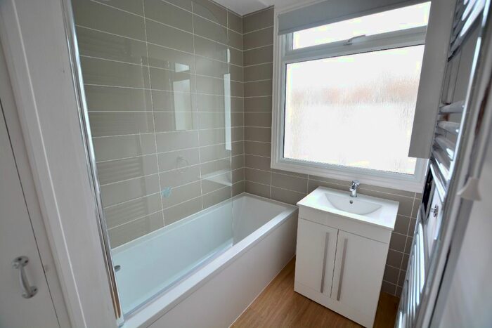 3 Bedroom Town House To Rent In Washington Street, Brighton BN2