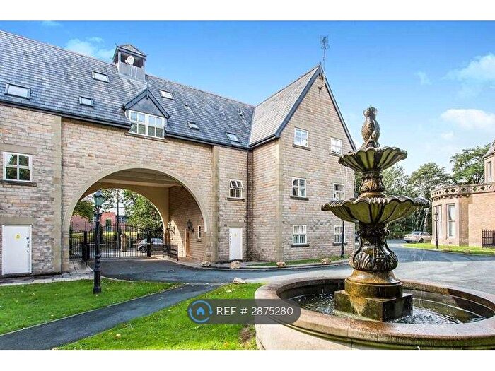 2 Bedroom Flat To Rent In Chasley Road, Salford, M6