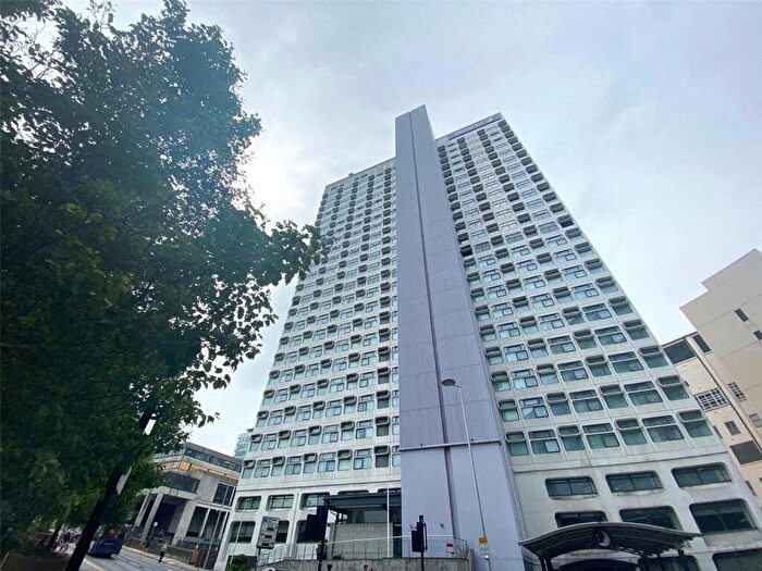 2 Bedroom Apartment To Rent In Victoria Bridge Stree, Manchester City Centre, M3