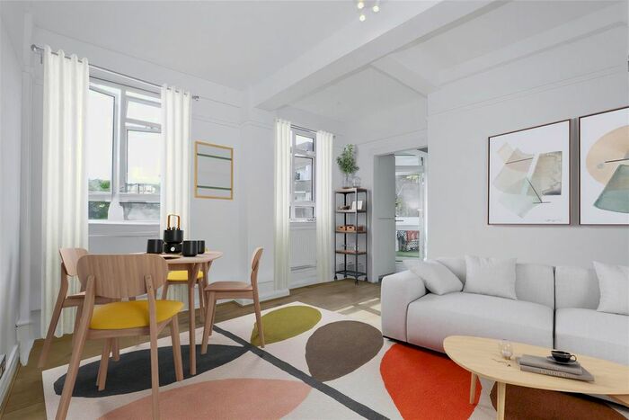 3 Bedroom Flat To Rent In King Henry's Road, Primrose Hill, NW3