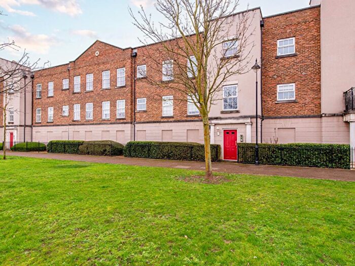 2 Bedroom Apartment To Rent In Liverymen Walk, Greenhithe, Kent, DA9