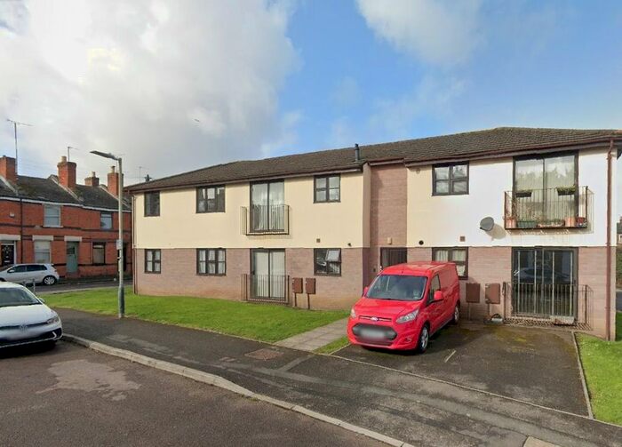 1 Bedroom Flat To Rent In Millbrook Gardens, Cheltenham, GL50