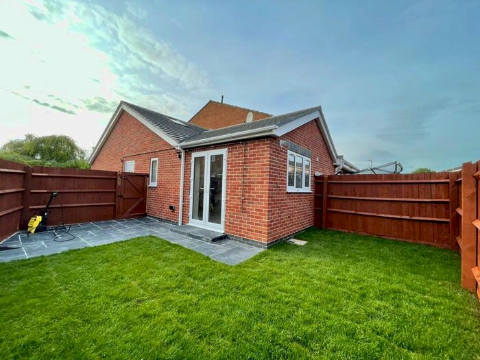 2 Bedroom End Of Terrace House To Rent In Kidlington, Oxfordshire, OX5