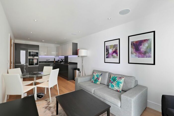 1 Bedroom Flat To Rent In Warner Street, London, EC1R