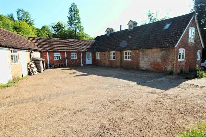 3 Bedroom Property To Rent In Everlands Estate, Bayleys Hill, Sevenoaks TN14