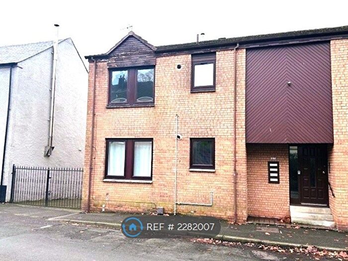 2 Bedroom Flat To Rent In Calder Street, Lochwinnoch, PA12