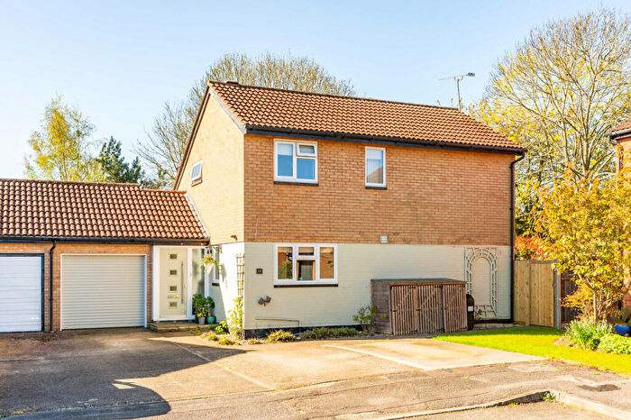 4 Bedroom Detached House For Sale In Craiglands, St. Albans, Hertfordshire, AL4